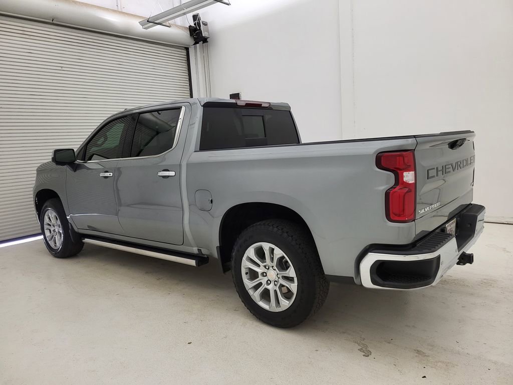 Used 2025 Chevrolet Silverado 1500 LTZ image 26