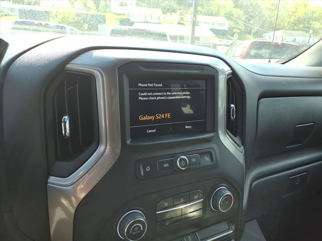 Used 2023 Chevrolet Silverado 1500 Custom w/ LPO, Dark Essentials Package AWD/4WD image 17