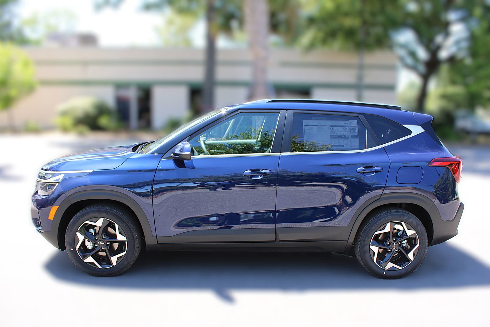 New 2026 Kia Seltos EX image 13