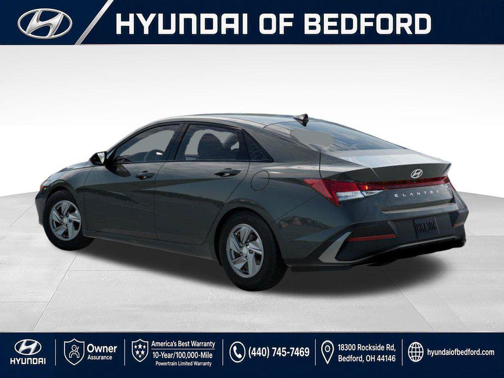 New 2026 Hyundai Elantra SE FWD image 6