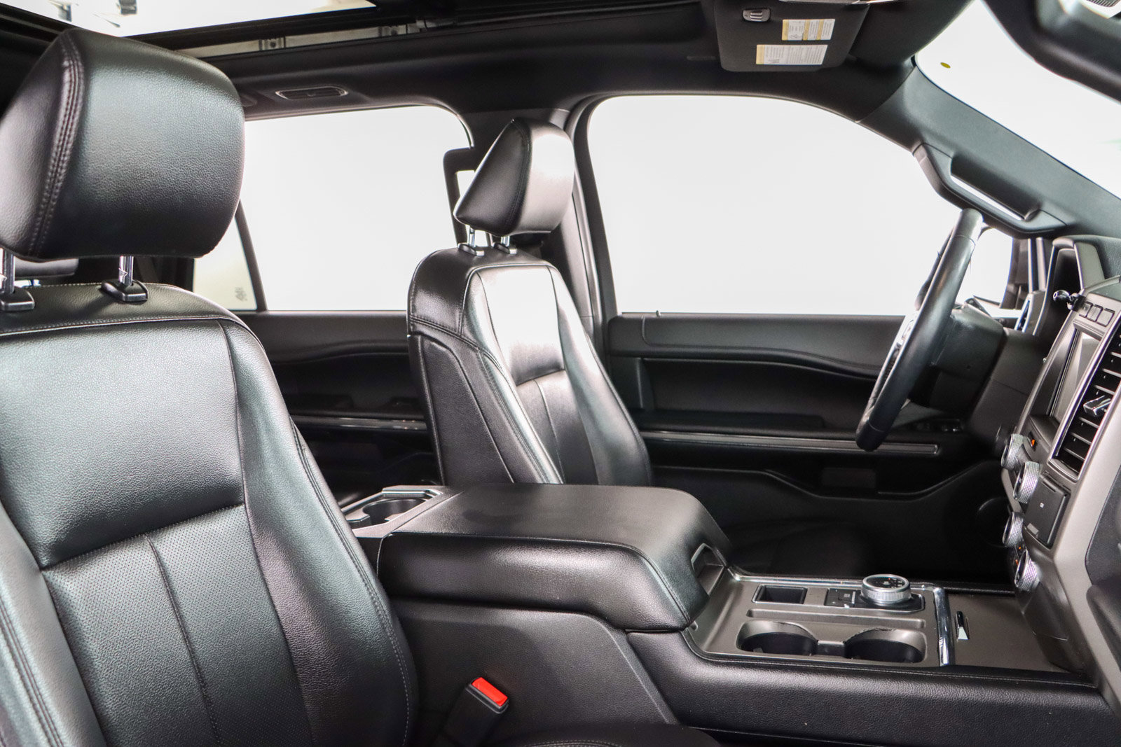 Used 2021 Ford Expedition XLT image 29