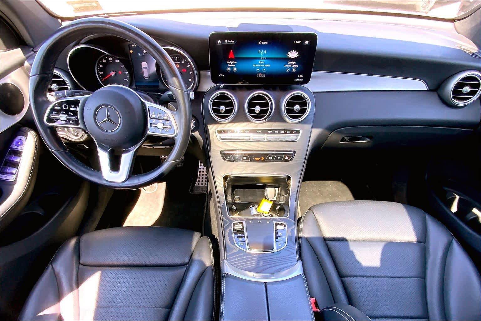 Used 2022 Mercedes-Benz GLC 300 4MATIC image 16