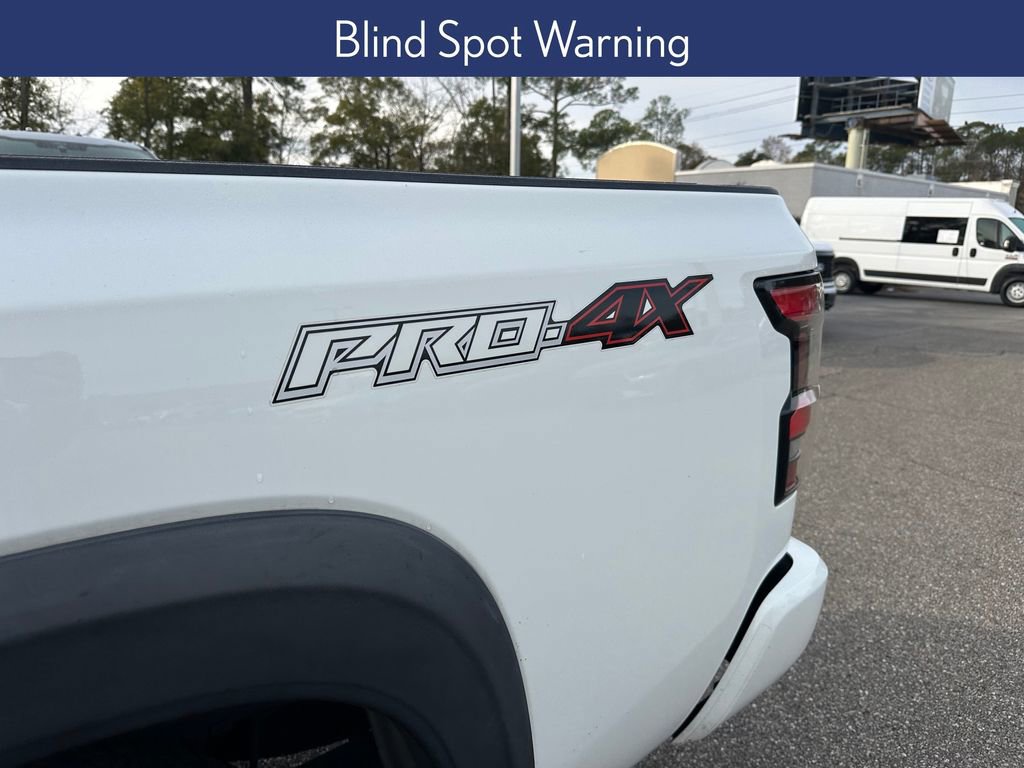 Used 2023 Nissan Frontier PRO-4X w/ Technology Package image 11