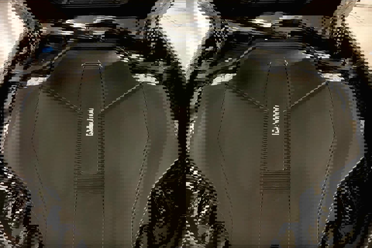 Used 2025 BMW i7 eDrive50 image 17