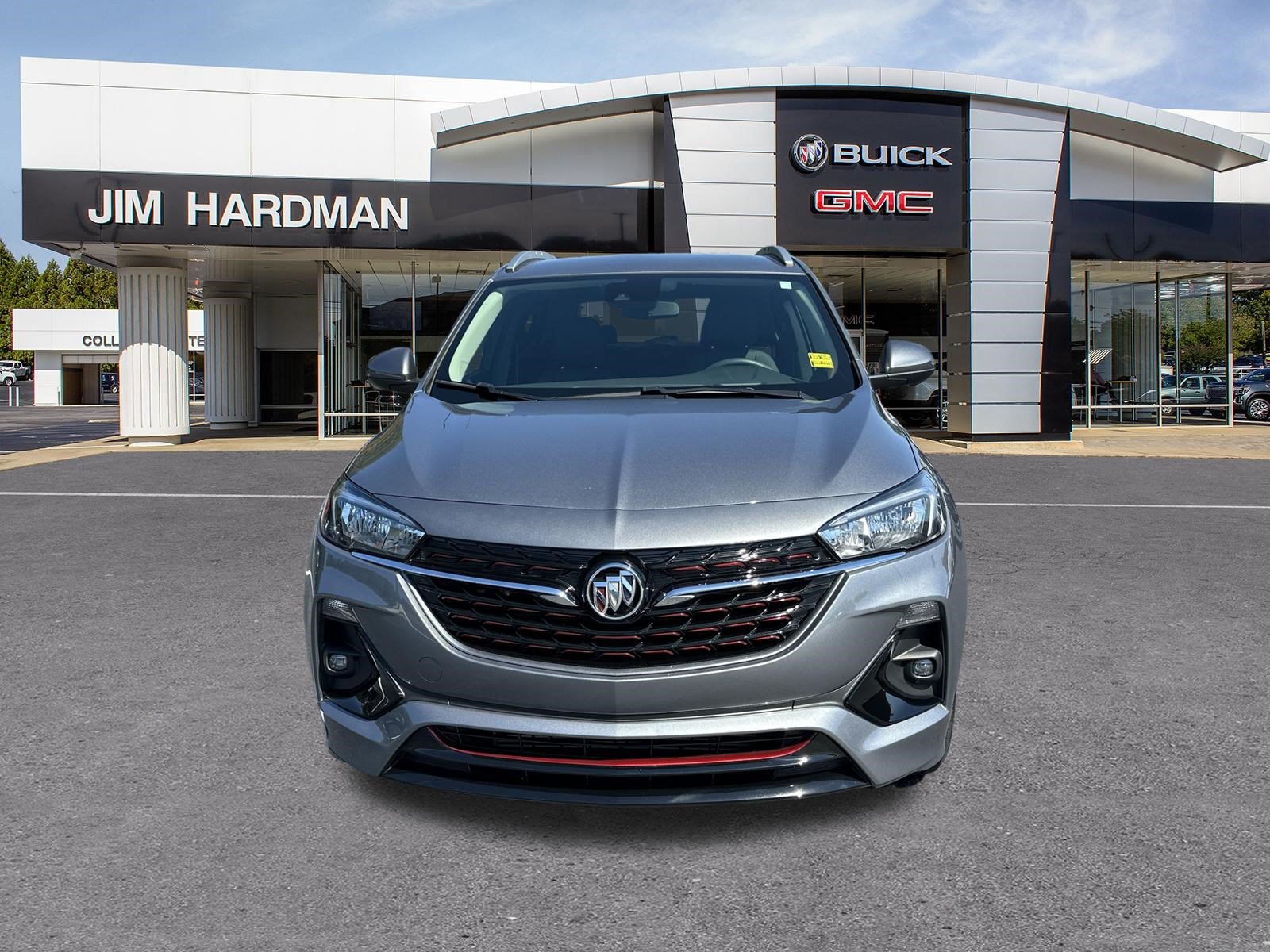 Used 2022 Buick Encore GX Select w/ Sport Touring Package FWD image 2