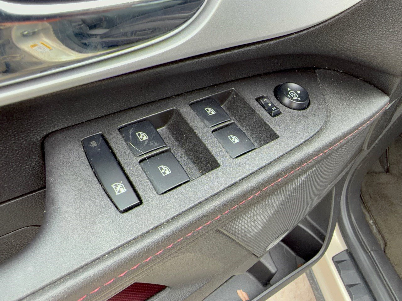 Used 2012 Chevrolet Equinox LT FWD image 15