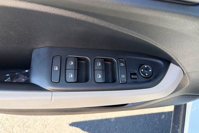 New 2026 Hyundai Venue SEL FWD image 14