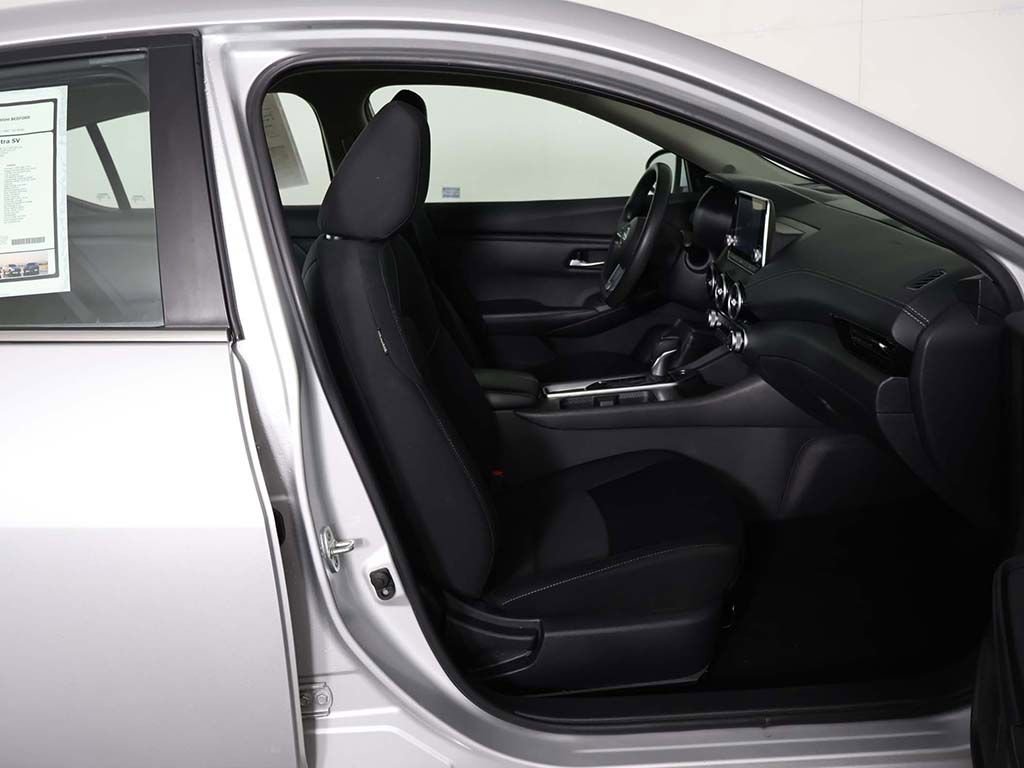 Used 2023 Nissan Sentra SV FWD image 27