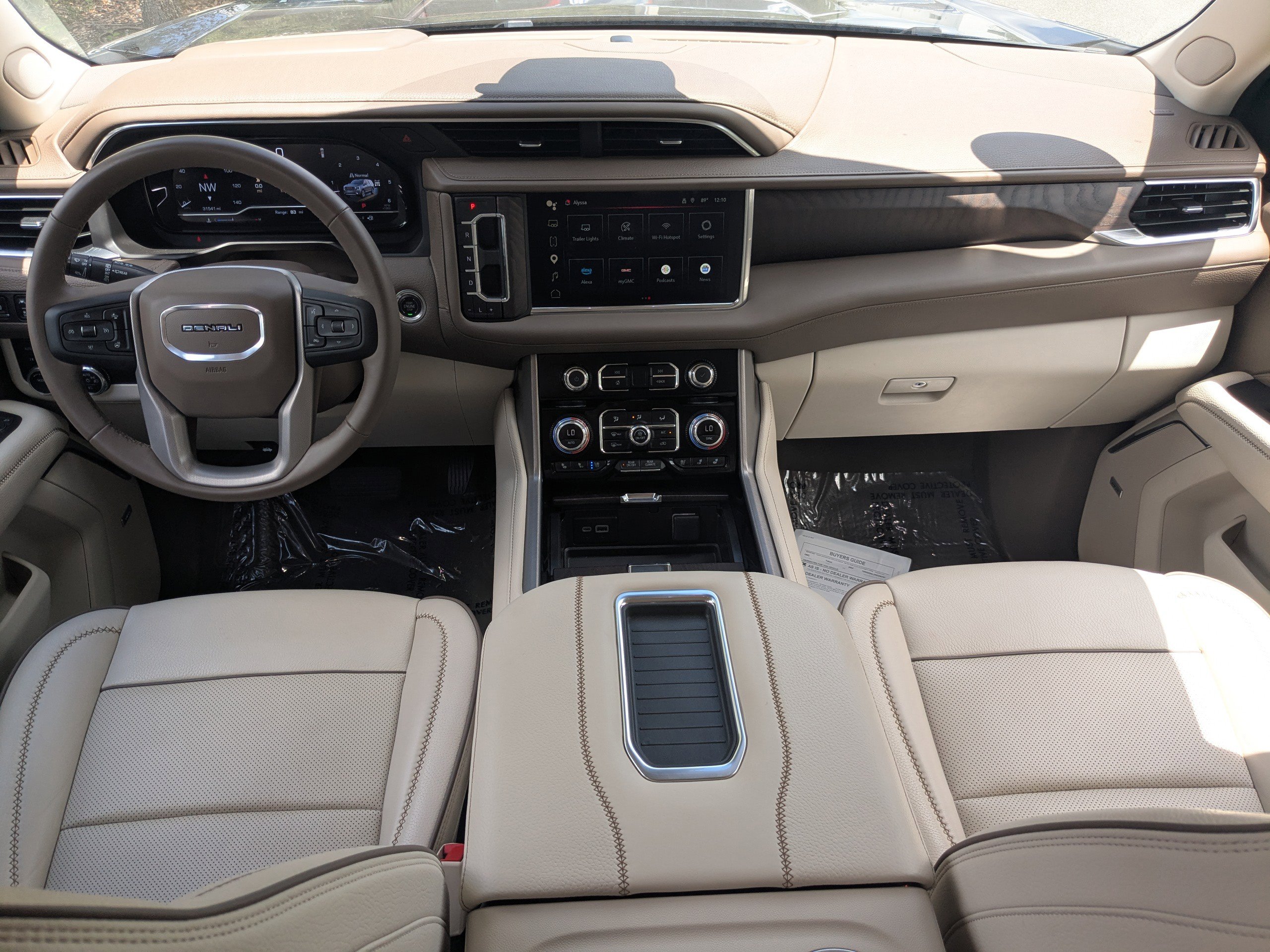 Used 2024 GMC Yukon Denali w/ LPO, Floor Liner Package AWD/4WD image 14