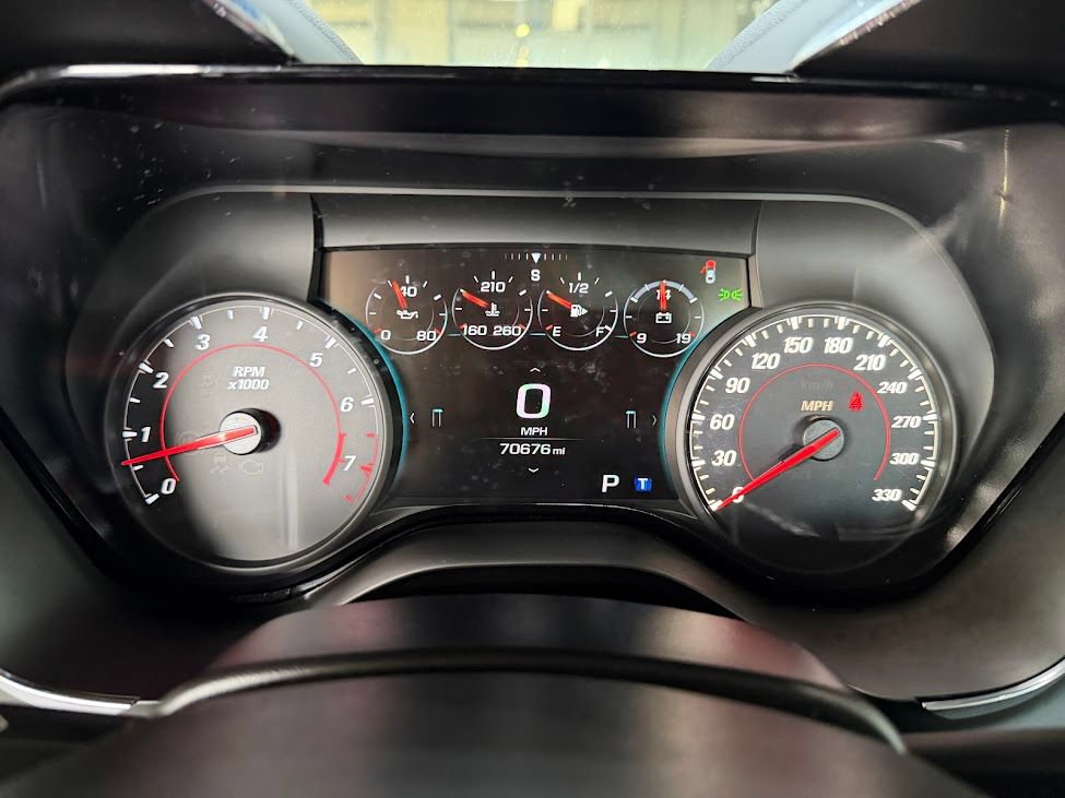 Used 2018 Chevrolet Camaro SS RWD image 20