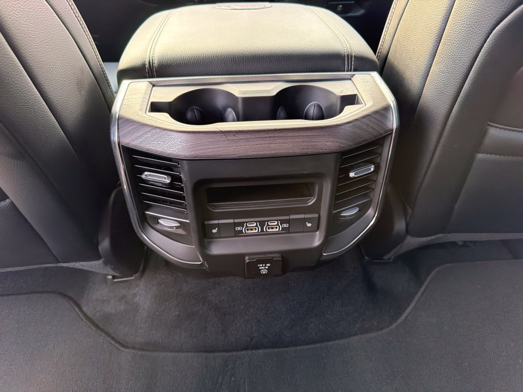 Used 2026 RAM 1500 Laramie AWD/4WD image 18