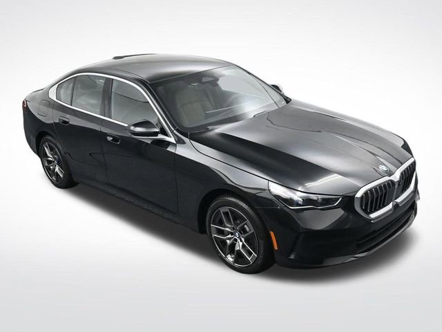 New 2026 BMW 530i xDrive w/ Premium Package image 18