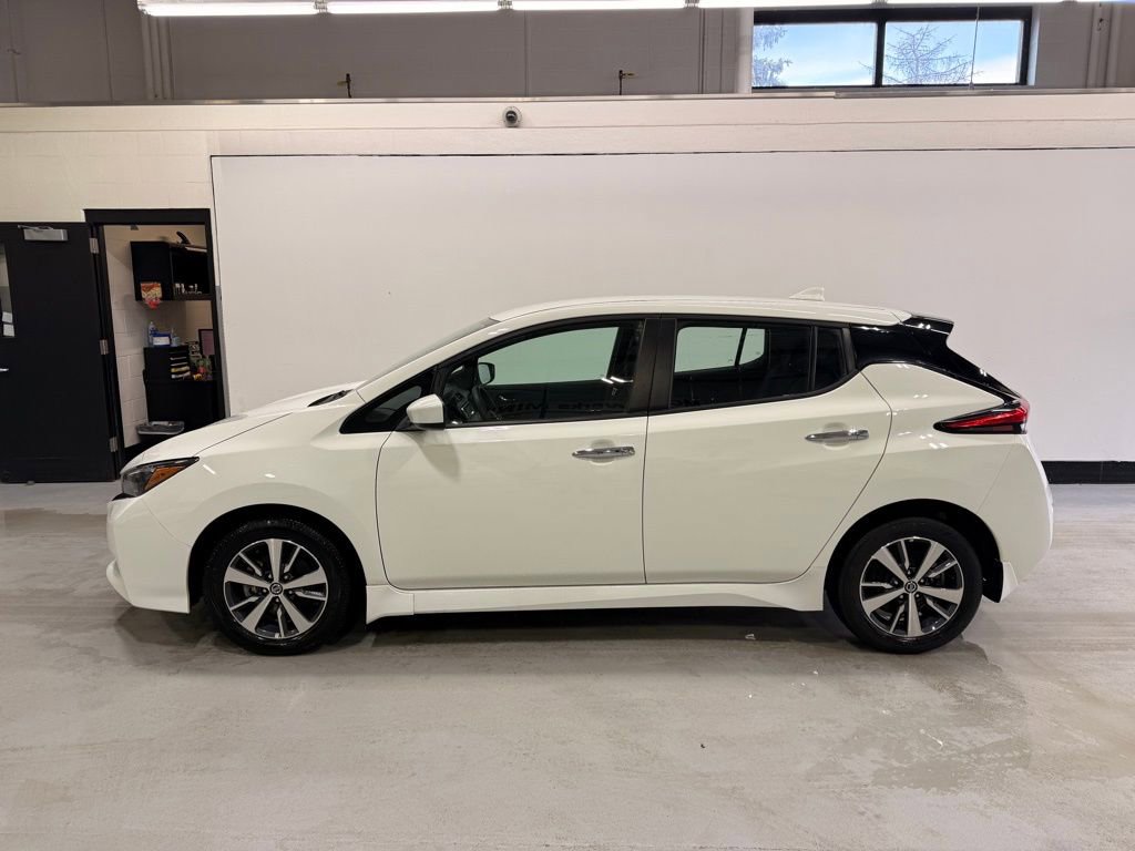 Used 2022 Nissan Leaf S Plus image 2