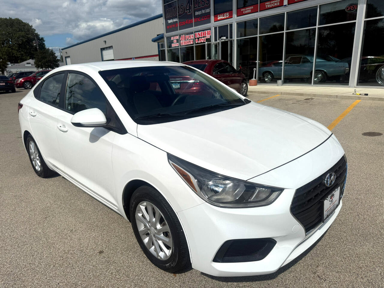 Used 2018 Hyundai Accent SEL image 3