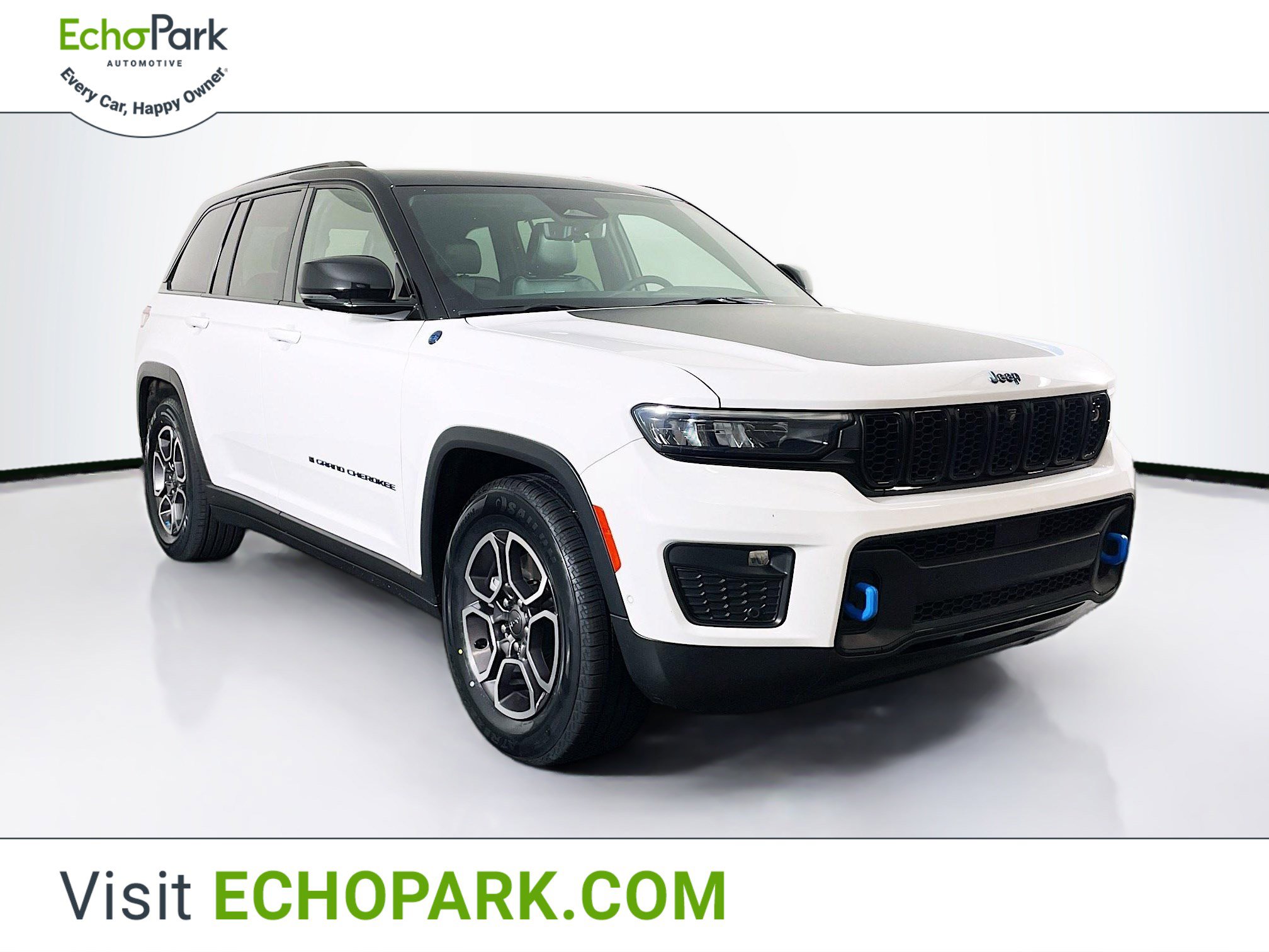 Used 2022 Jeep Grand Cherokee Trailhawk w/ Advanced Protech Group II