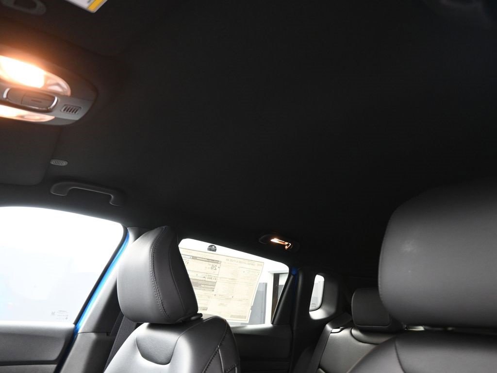 New 2026 Jeep Compass Latitude image 23