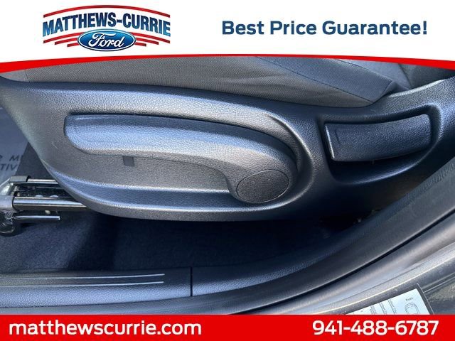 Used 2025 Kia Soul LX image 10