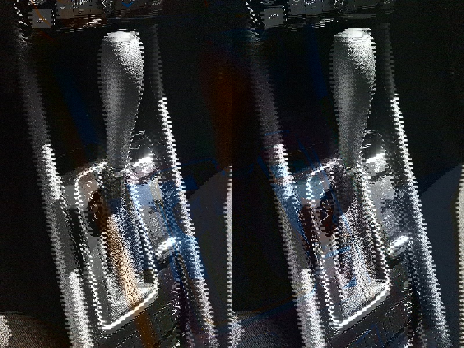 Used 2024 Jeep Compass Sport image 14