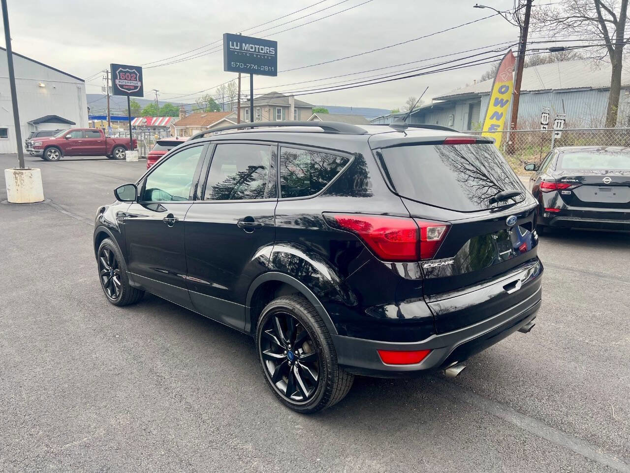 Used 2019 Ford Escape SE AWD/4WD image 4