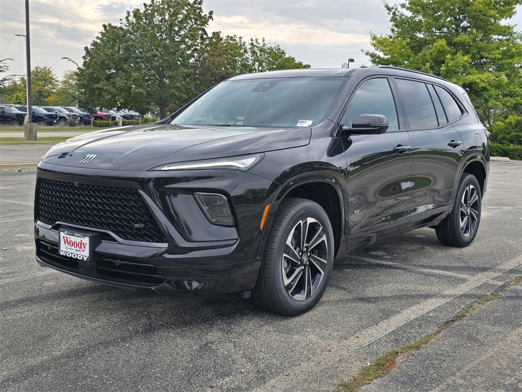 New 2026 Buick Enclave Sport Touring w/ Power Package image 4