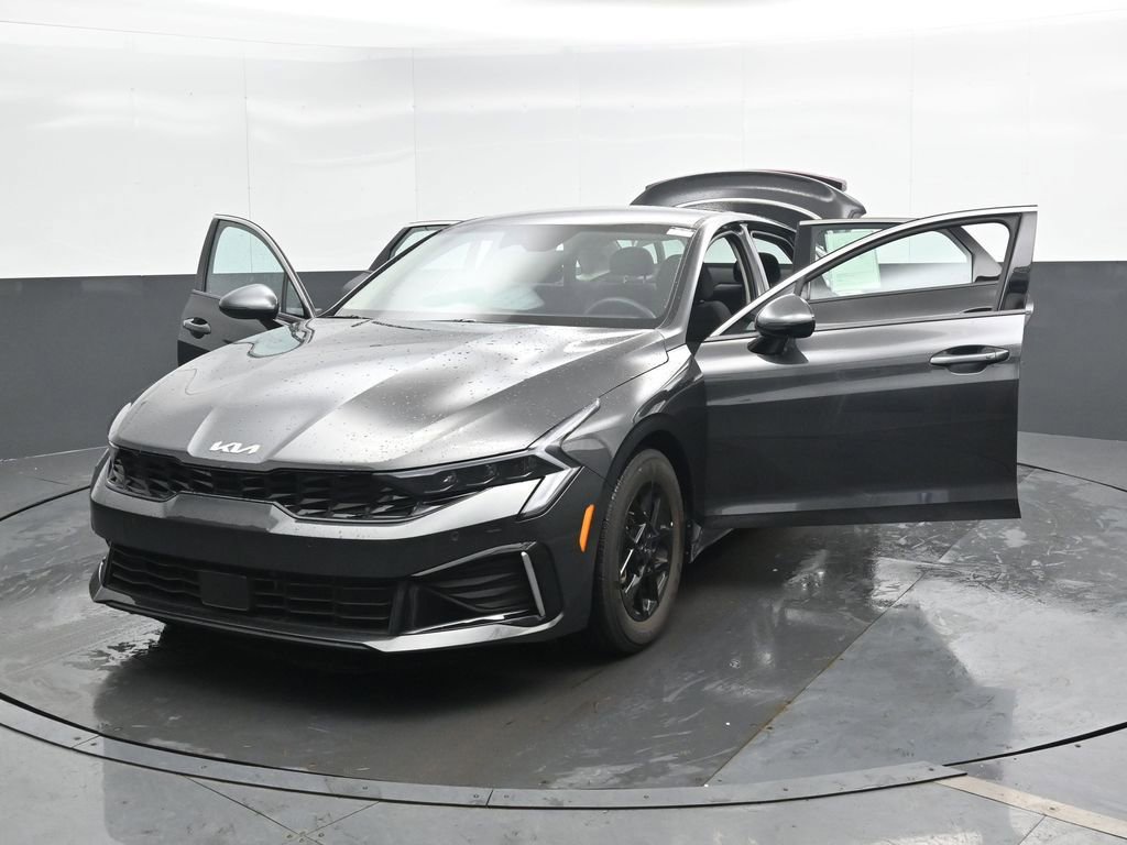 Used 2025 Kia K5 LXS FWD image 50