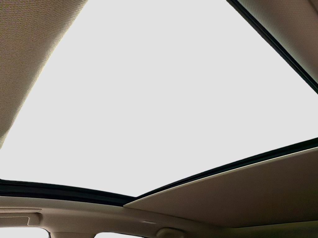 Used 2023 Acura RDX w/ Technology Package image 18