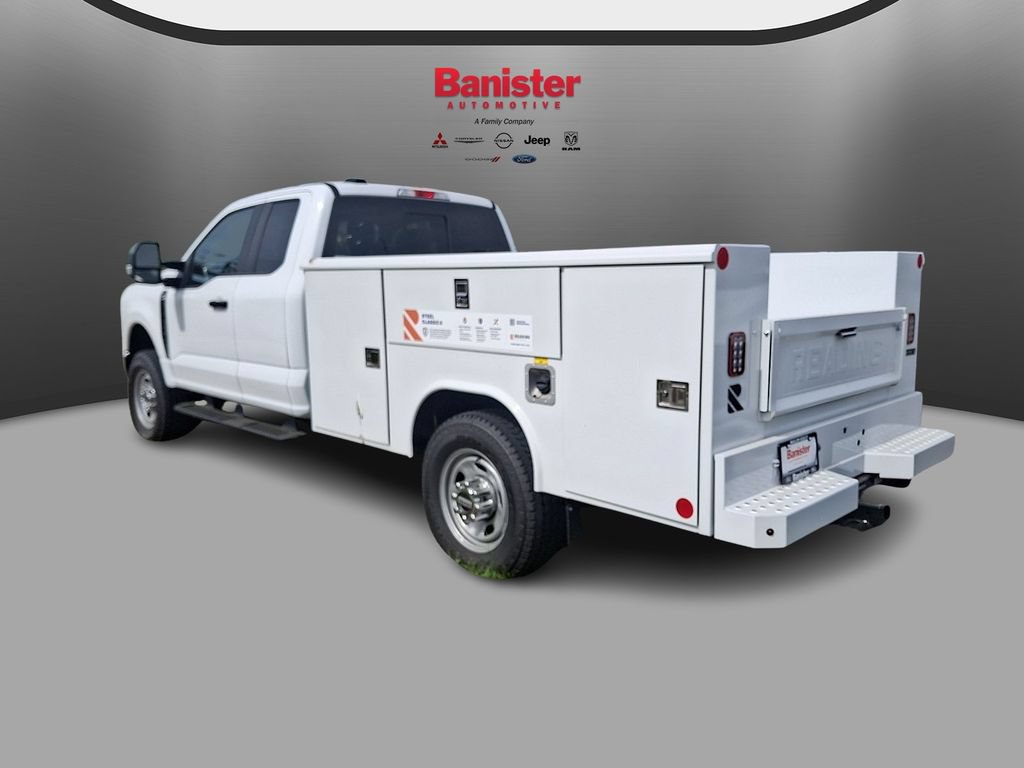 New 2026 Ford F350 XL w/ XL Chrome Package AWD/4WD image 2