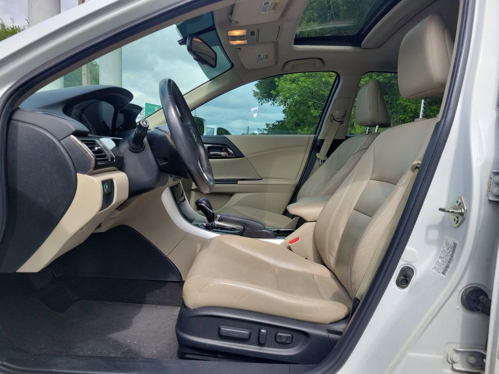 Used 2016 Honda Accord EX-L image 19