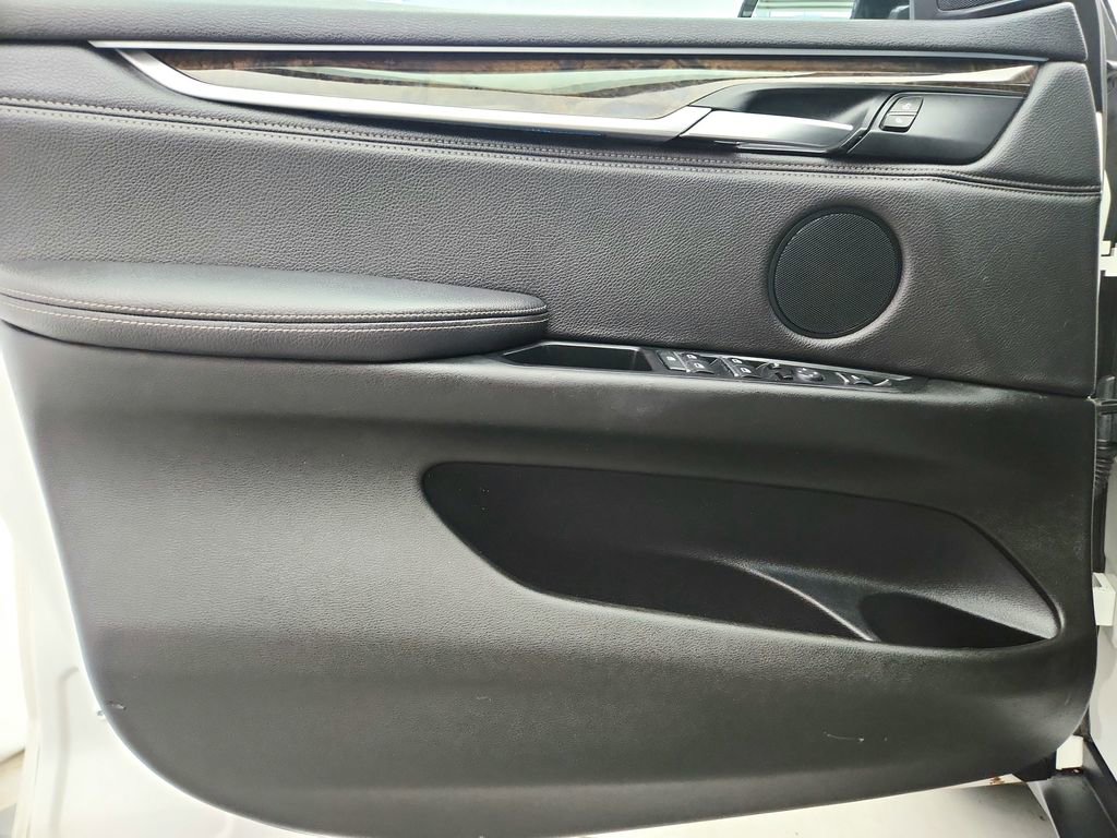 Used 2018 BMW X5 xDrive35i image 23