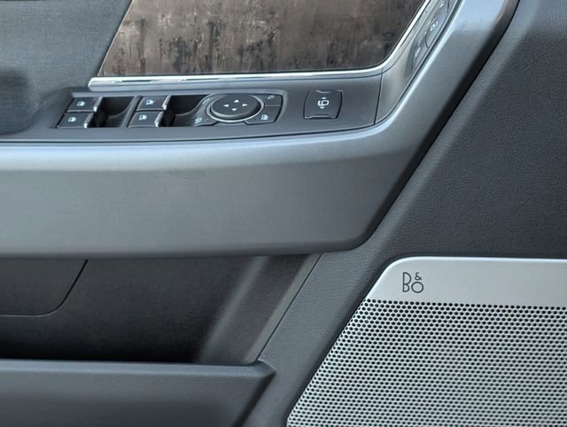 Used 2024 Ford F250 Lariat w/ Lariat Ultimate Package image 24