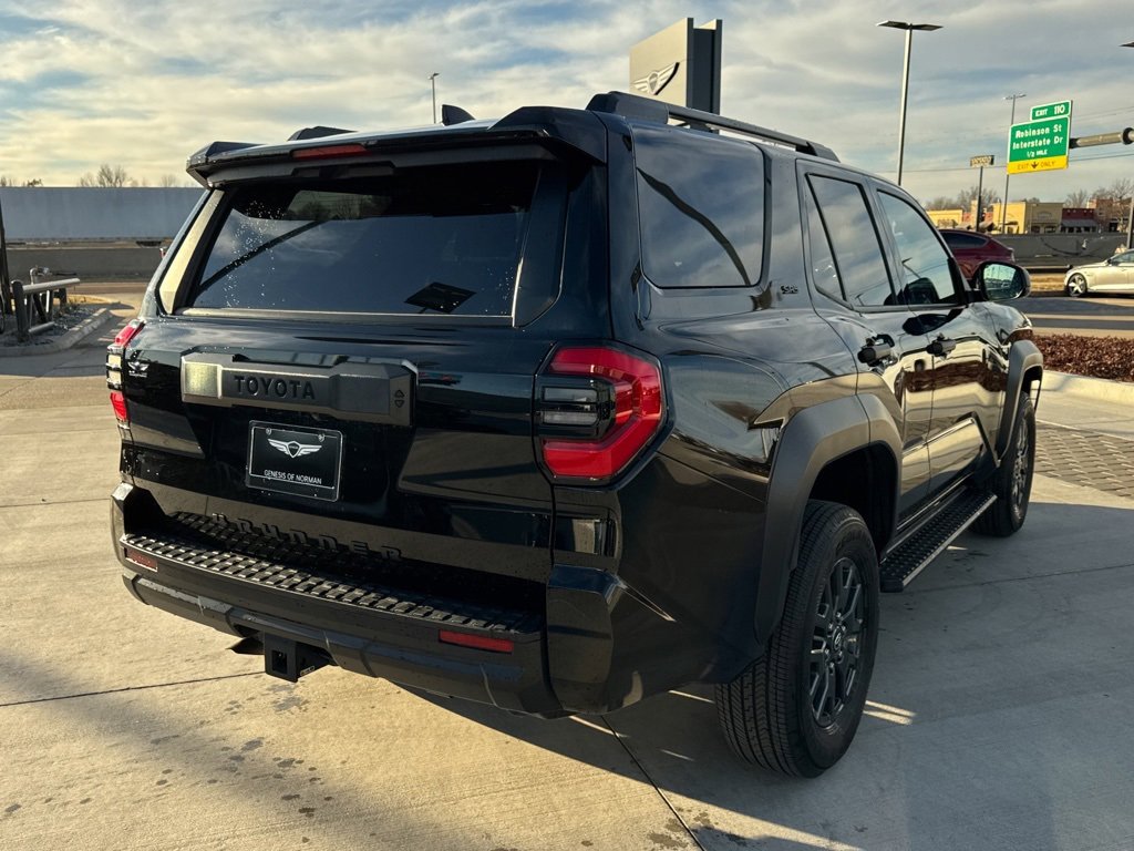 Used 2025 Toyota 4Runner SR5 image 4