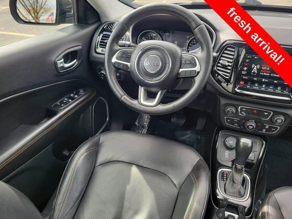 Certified 2018 Jeep Compass Limited w/ Navigation Group image 15