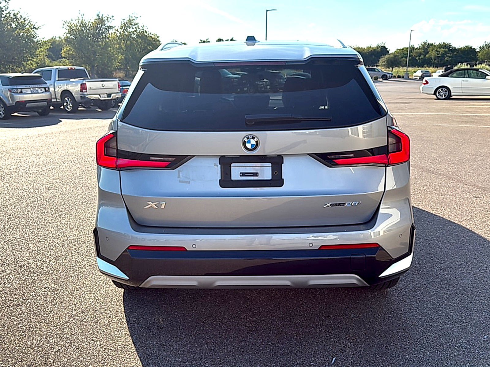 Used 2025 BMW X1 xDrive28i w/ Technology Package AWD/4WD image 6