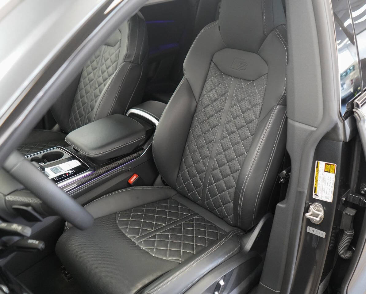 Used 2023 Audi SQ8 Premium Plus image 46