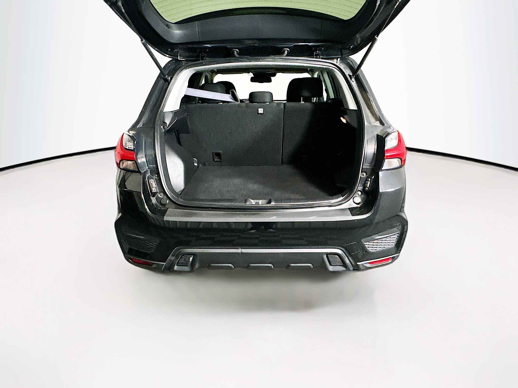 Used 2020 Mitsubishi Outlander Sport SE AWD/4WD image 28