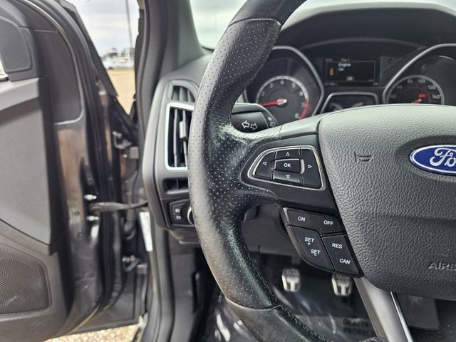 Certified 2018 Ford Focus ST w/ Equipment Group 401A image 23