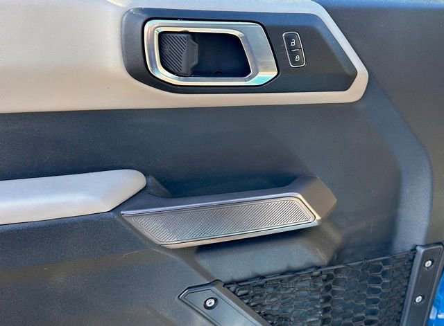 Used 2023 Ford Bronco Wildtrak image 28