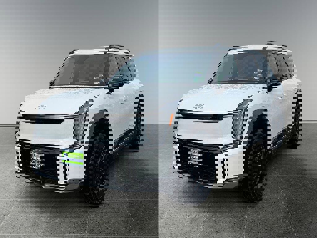 Used 2024 Kia EV9 GT-Line image 3