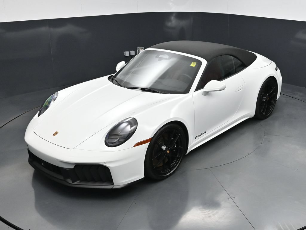 Used 2026 Porsche 911 Carrera GTS RWD image 15
