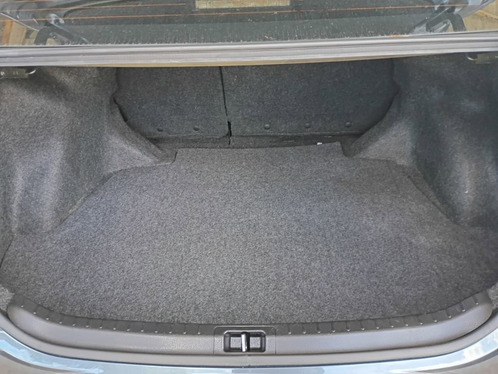 Used 2019 Toyota Corolla SE image 24