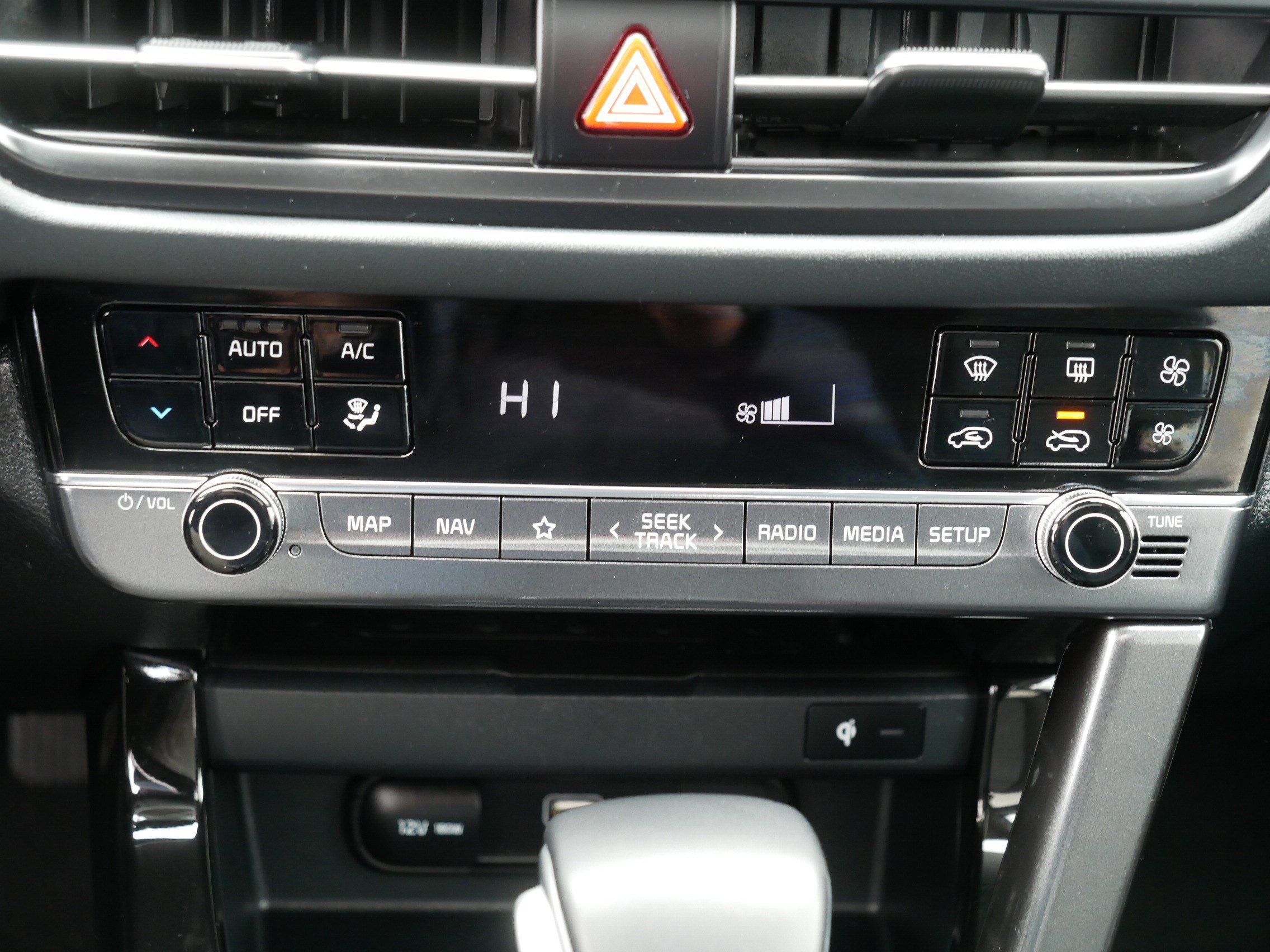 Used 2024 Kia Seltos EX AWD/4WD image 23
