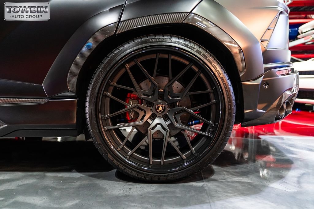 Used 2020 Lamborghini Urus AWD/4WD image 43