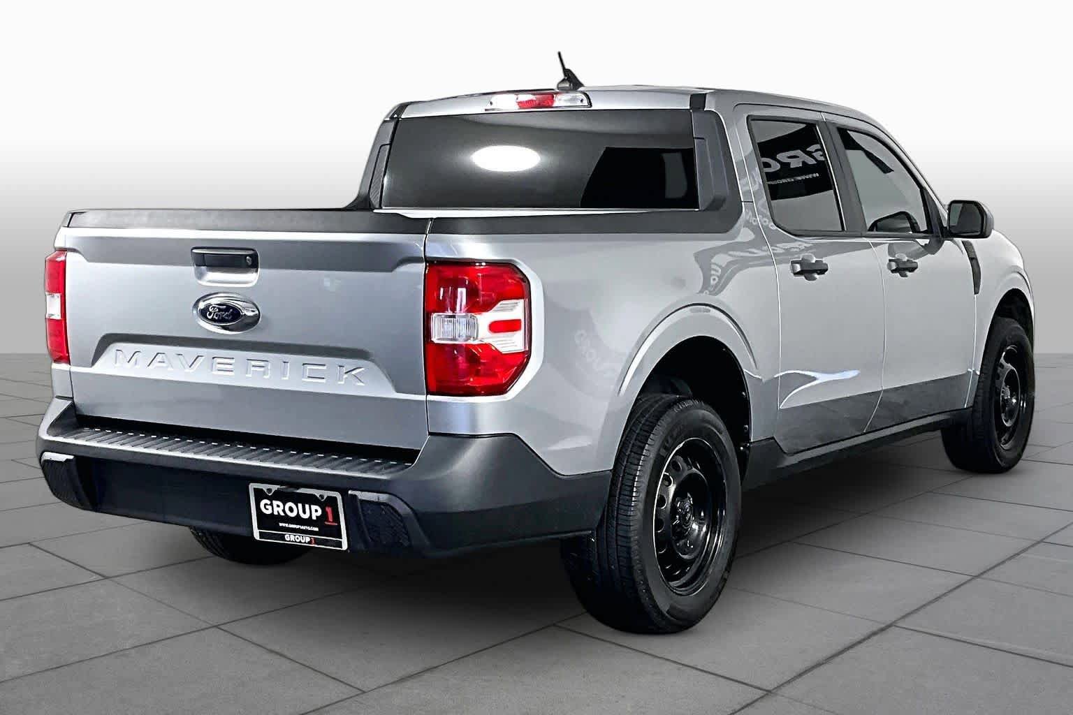 Used 2022 Ford Maverick XL FWD image 13