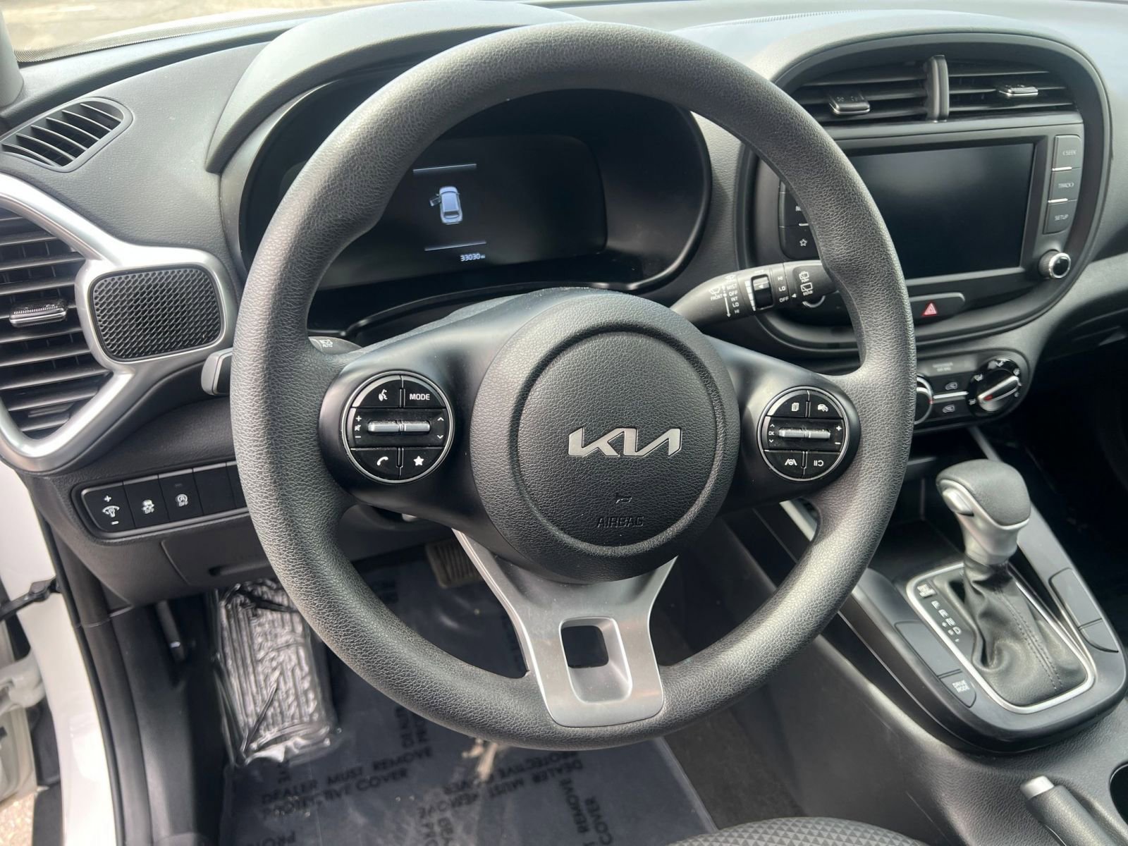 Used 2025 Kia Soul LX w/ LX Technology Package image 28