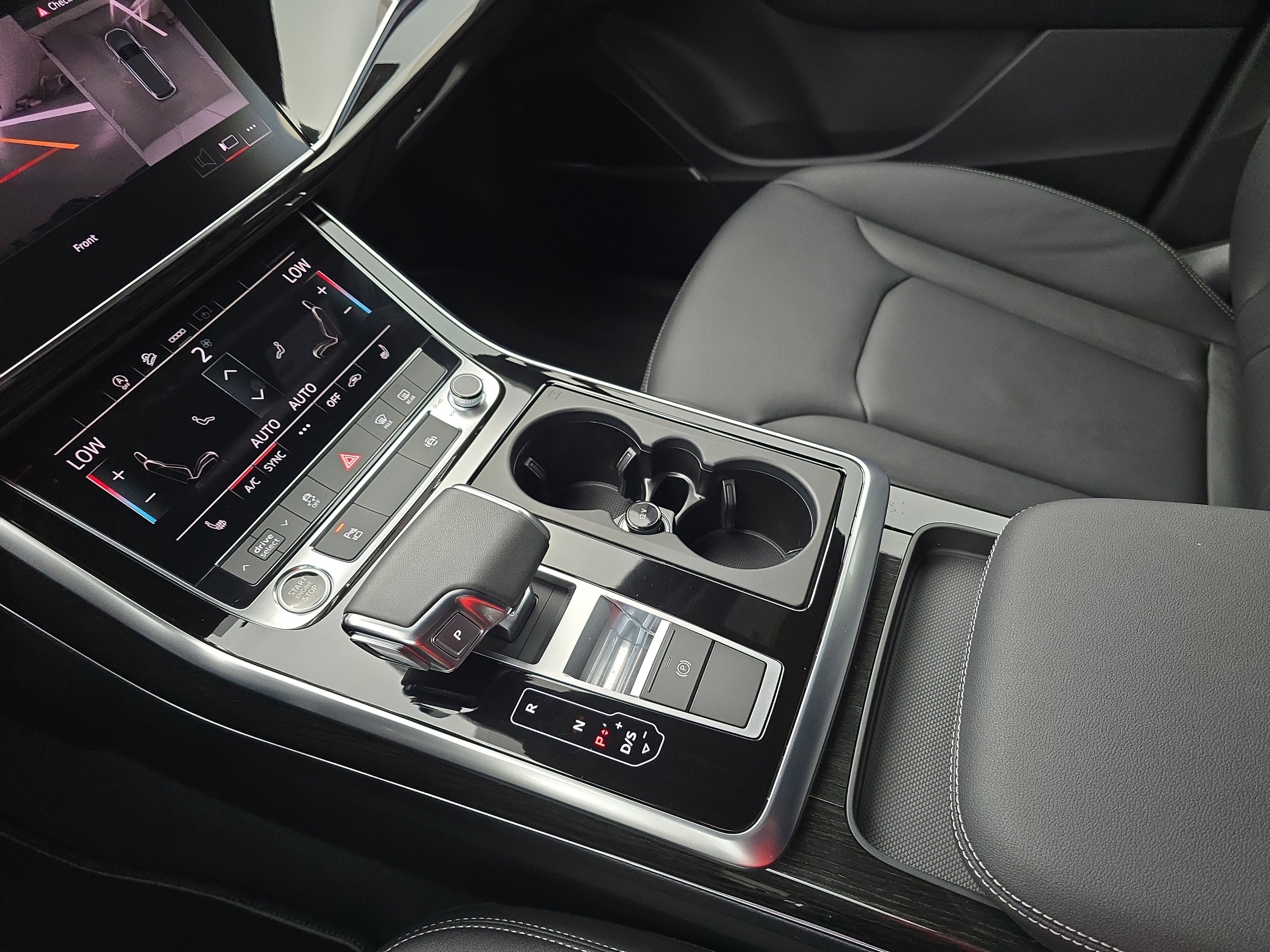 Used 2025 Audi Q7 2.0T Premium w/ Convenience Plus Package image 27