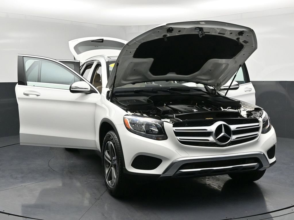 Used 2018 Mercedes-Benz GLC 300 4MATIC image 36