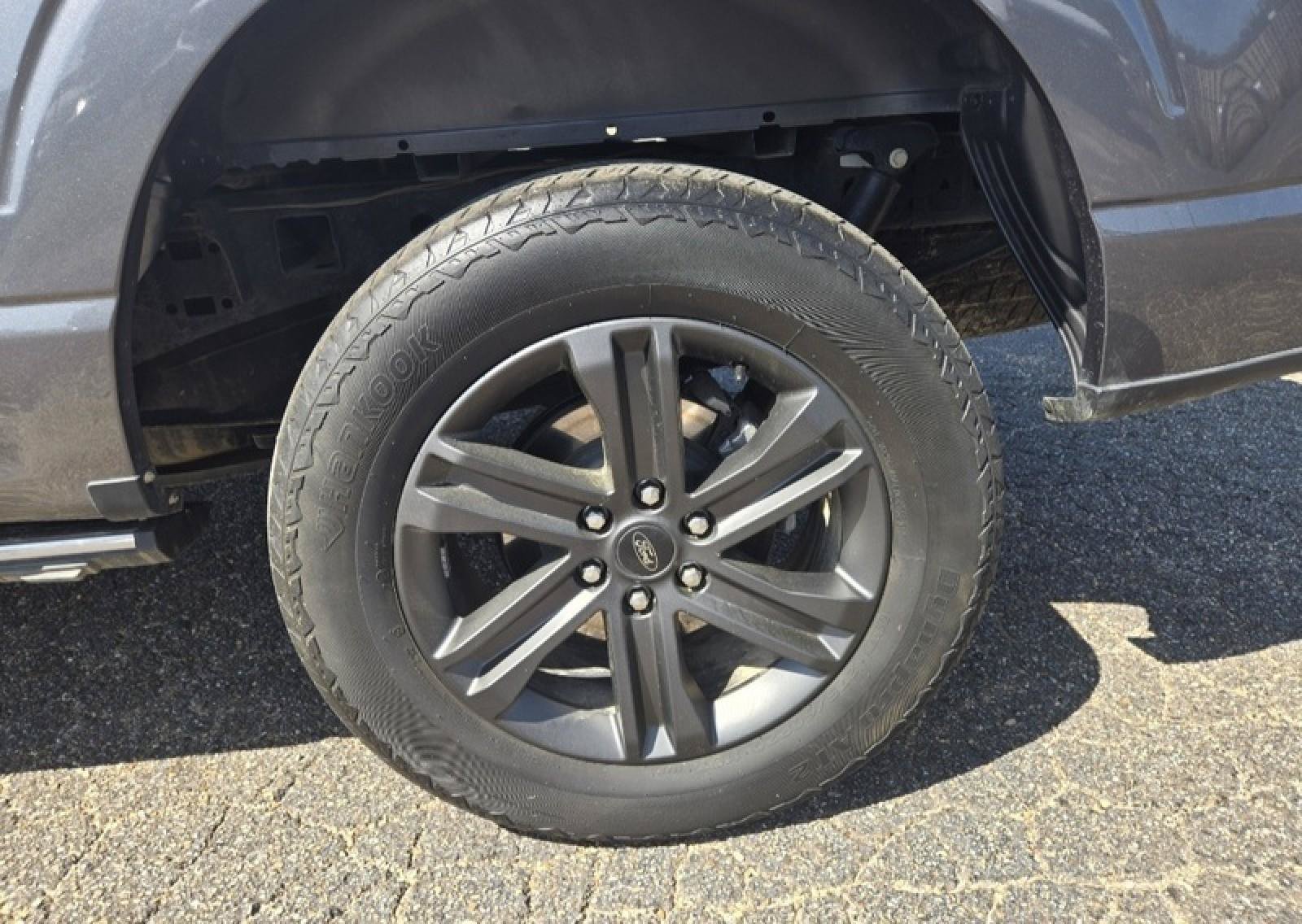 Used 2023 Ford F150 Lariat w/ Equipment Group 502A High AWD/4WD image 7