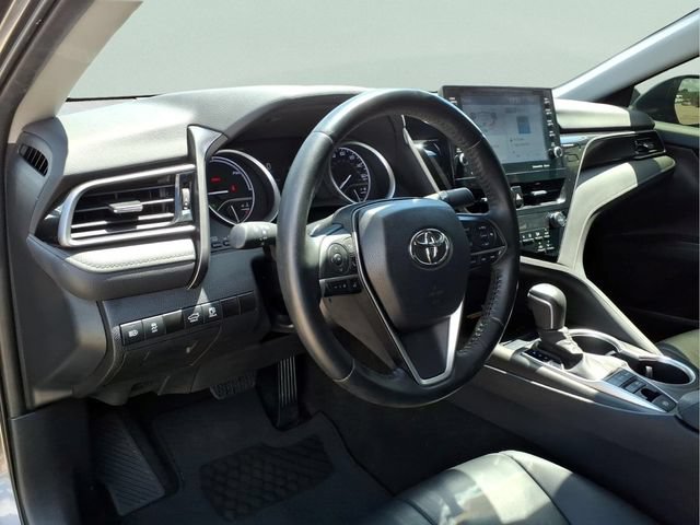Used 2023 Toyota Camry XLE FWD image 13