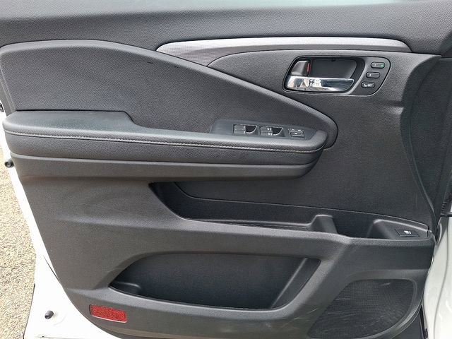 Used 2023 Honda Ridgeline RTL image 13