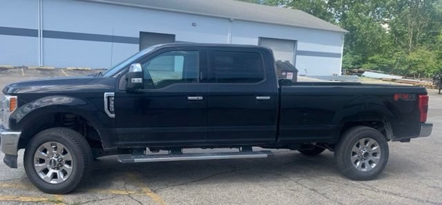 Used 2019 Ford F350 Lariat w/ Lariat Ultimate Package AWD/4WD image 2